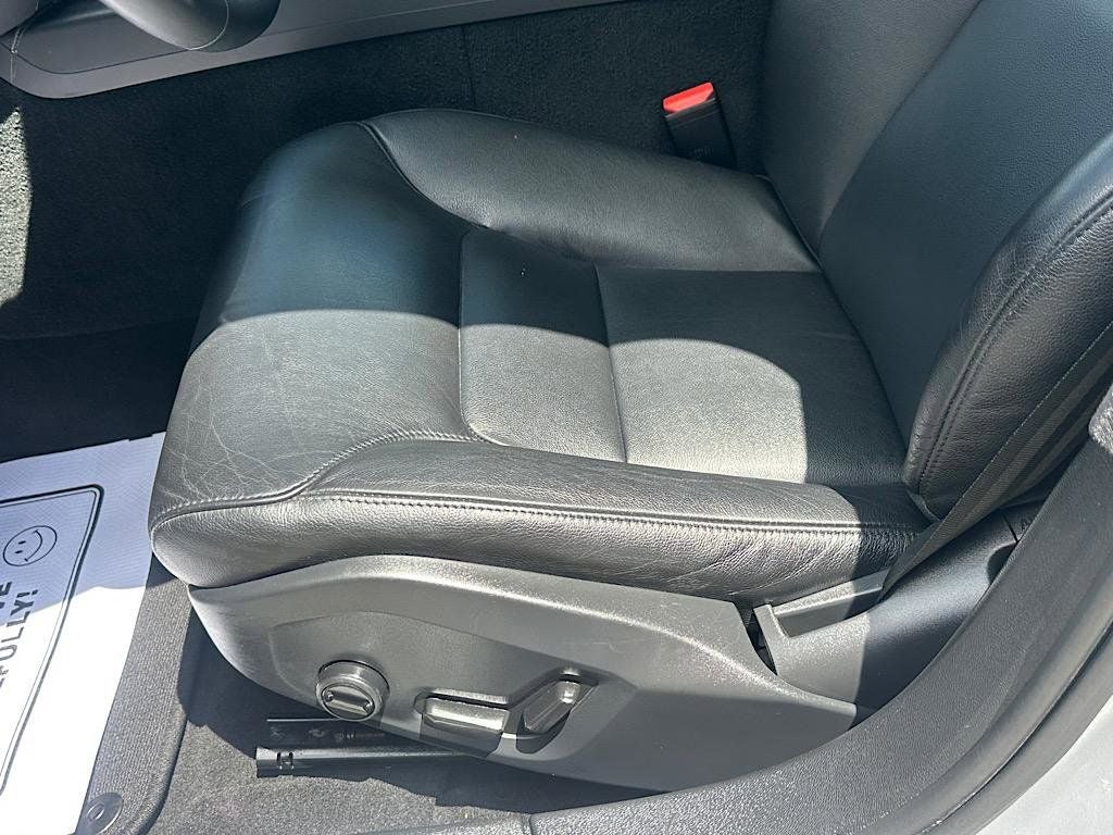 2024 Volvo S60 B5 Core Dark Theme