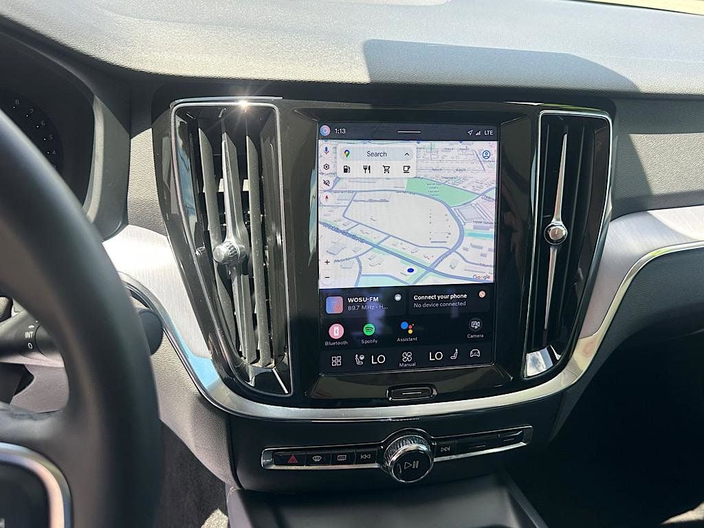 2024 Volvo S60 B5 Core Dark Theme
