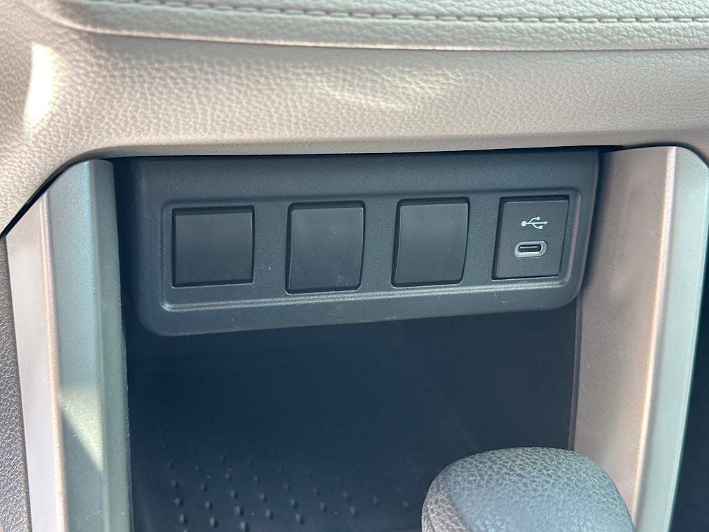 2024 Toyota Corolla Cross L