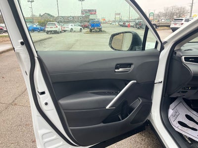 2025 Toyota Corolla Cross XLE