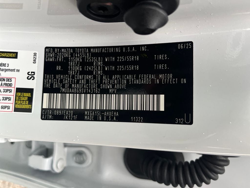 2025 Toyota Corolla Cross XLE