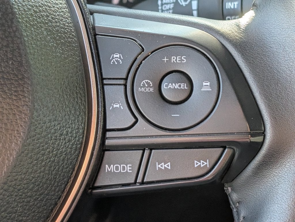 2026 Toyota Corolla Cross Hybrid SE
