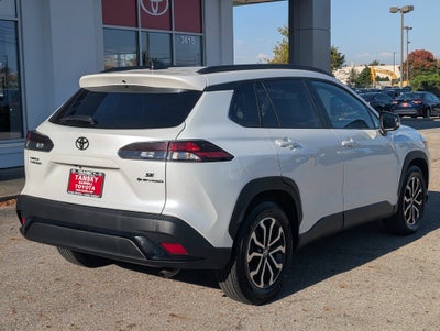 2026 Toyota Corolla Cross Hybrid SE