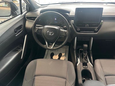 2024 Toyota Corolla Cross Hybrid SE