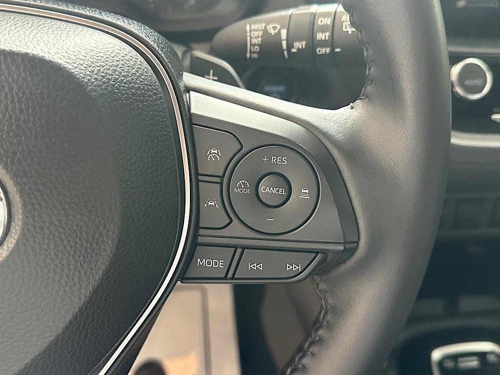 2024 Toyota Corolla Cross Hybrid SE