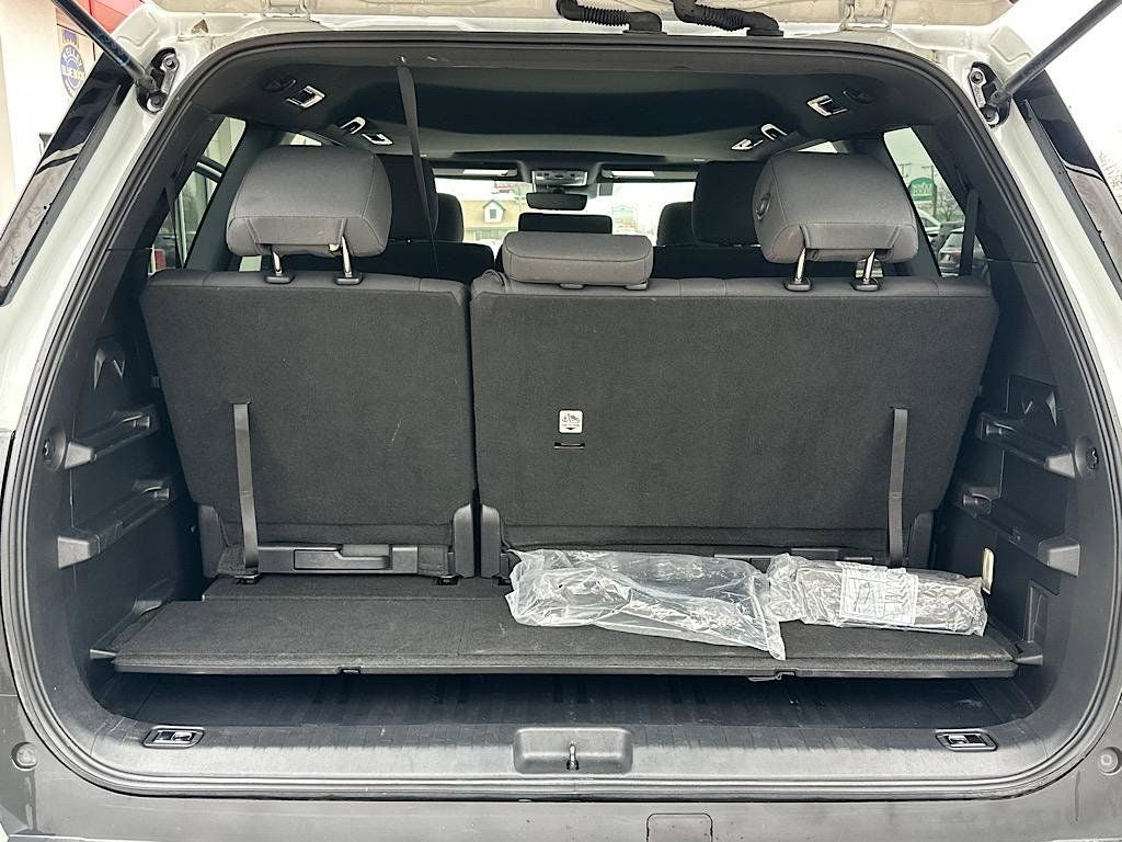 2025 Toyota Sequoia SR5
