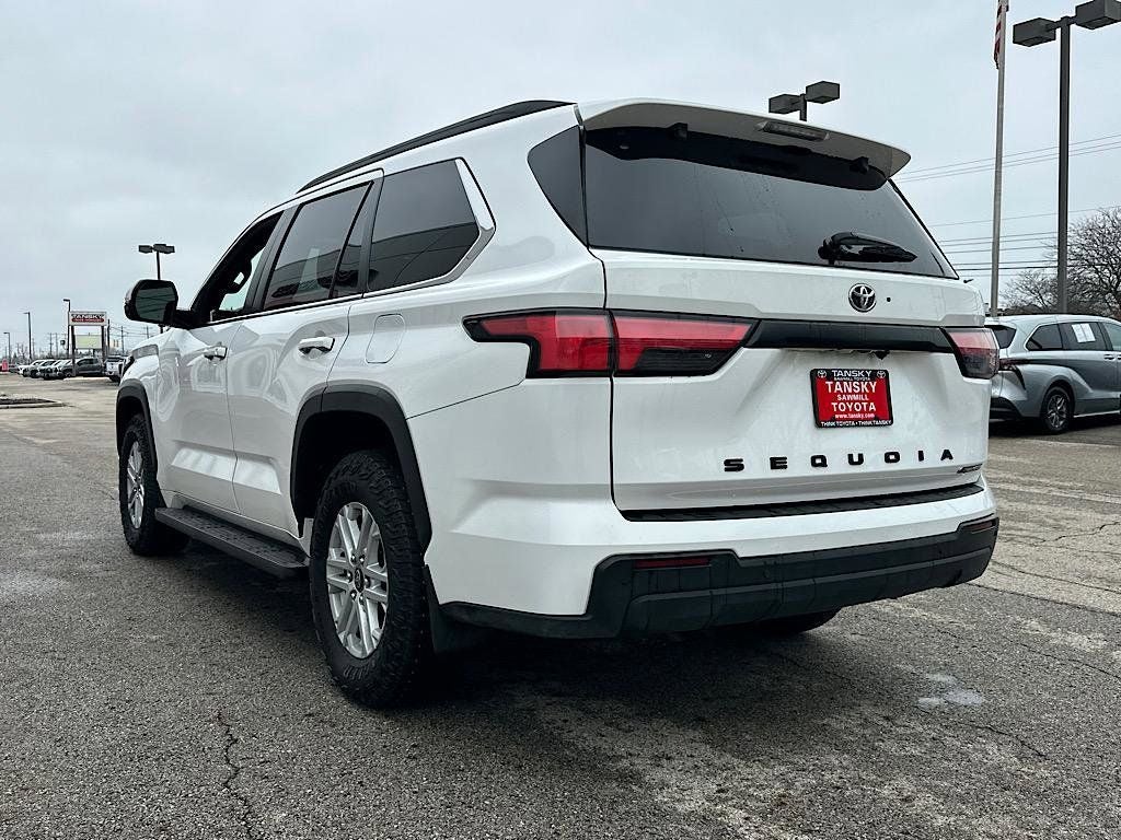 2025 Toyota Sequoia SR5