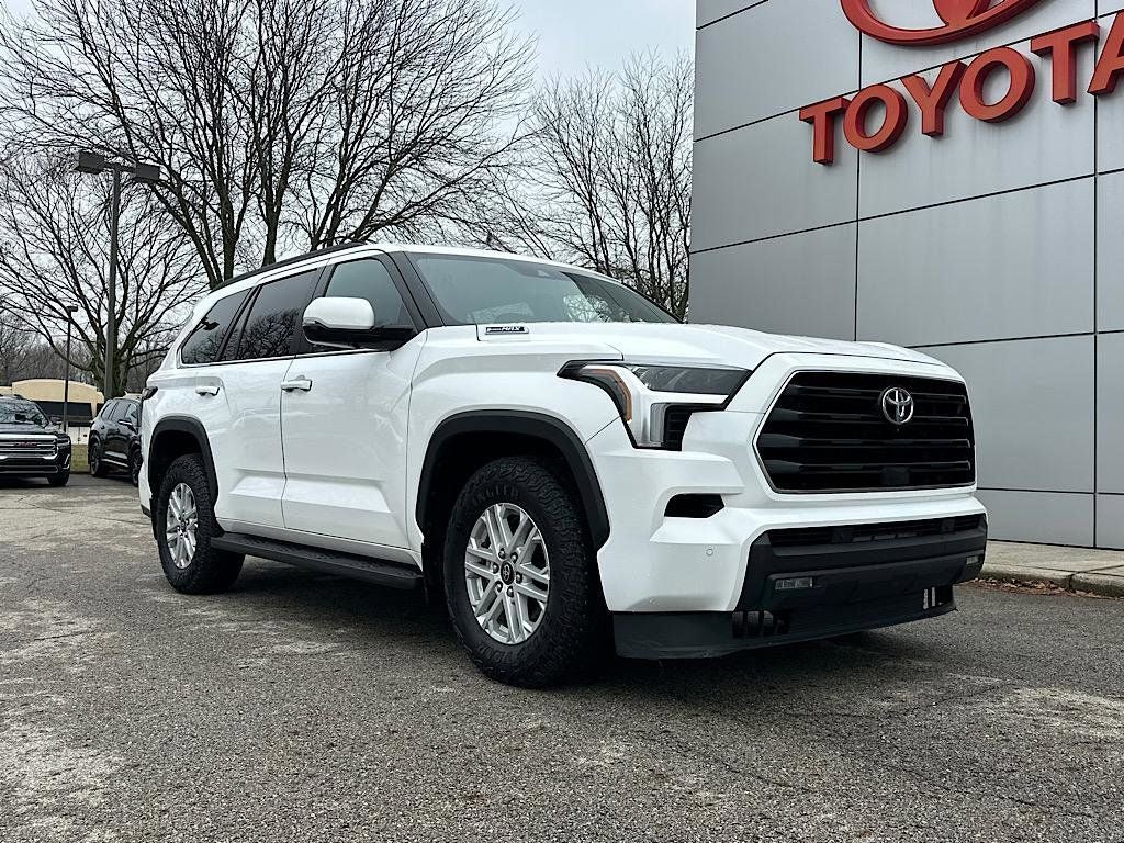 2025 Toyota Sequoia SR5