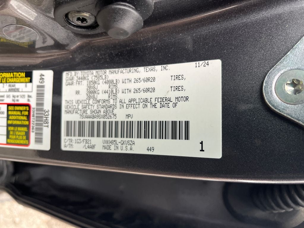 2025 Toyota Sequoia SR5