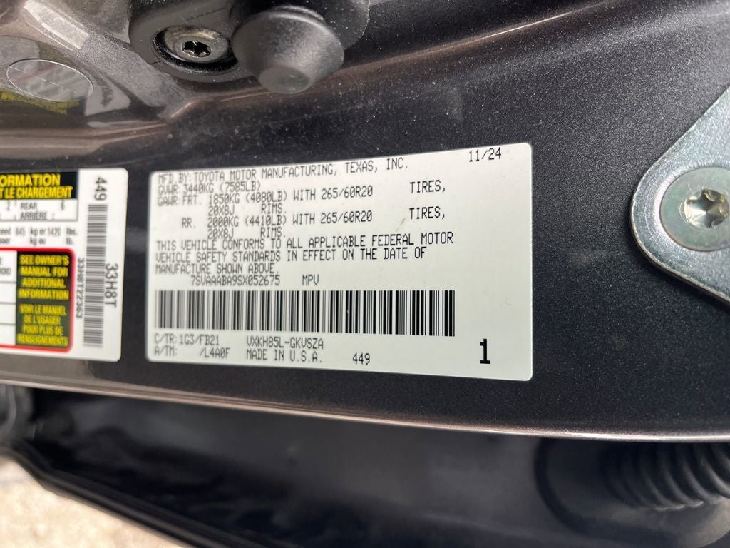 2025 Toyota Sequoia SR5