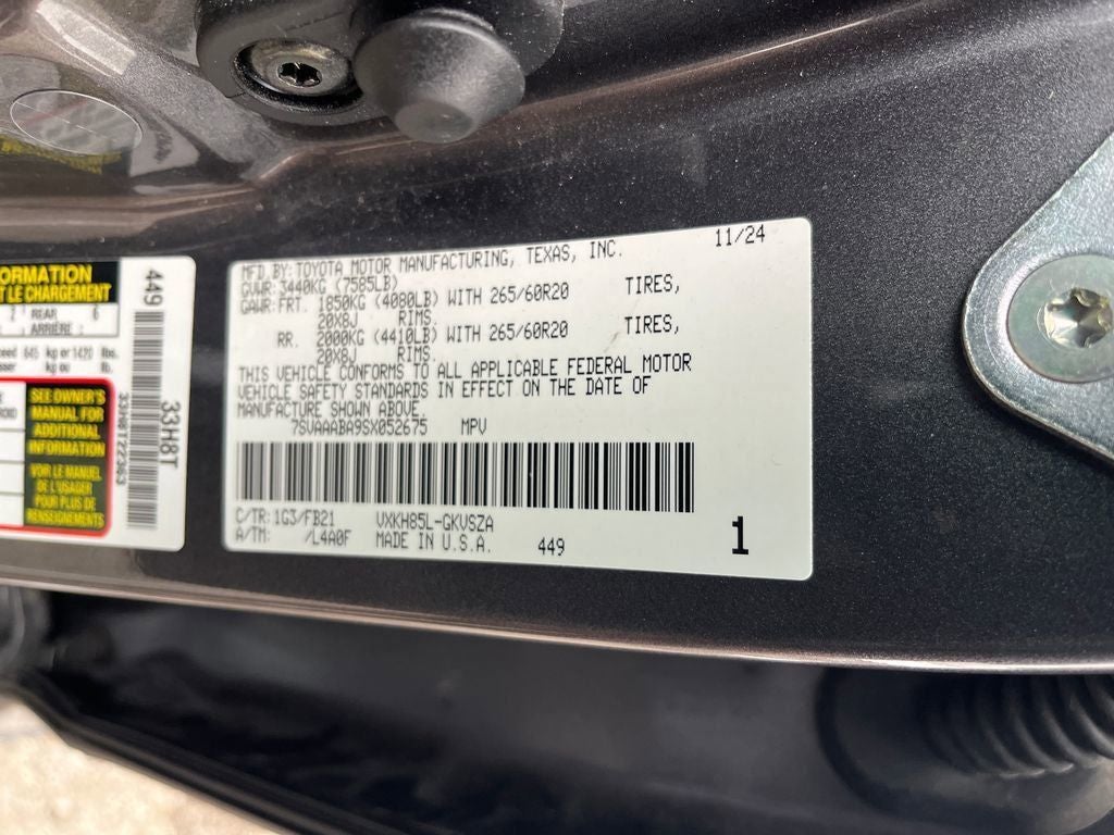 2025 Toyota Sequoia SR5