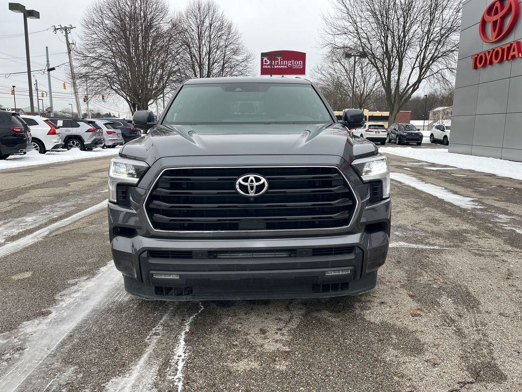 2025 Toyota Sequoia SR5