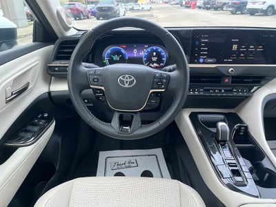 2025 Toyota Crown Limited