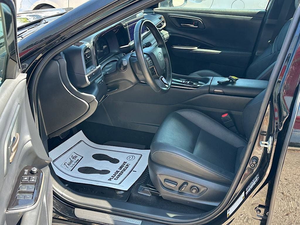 2025 Toyota Crown XLE