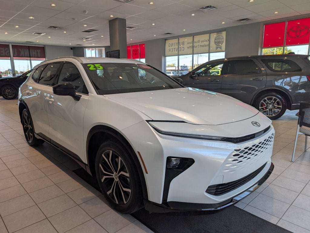 2025 Toyota Crown Signia