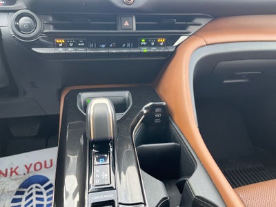 2025 Toyota Crown Signia XLE