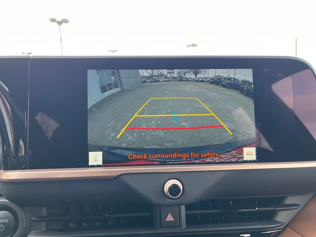 2025 Toyota Crown Signia XLE