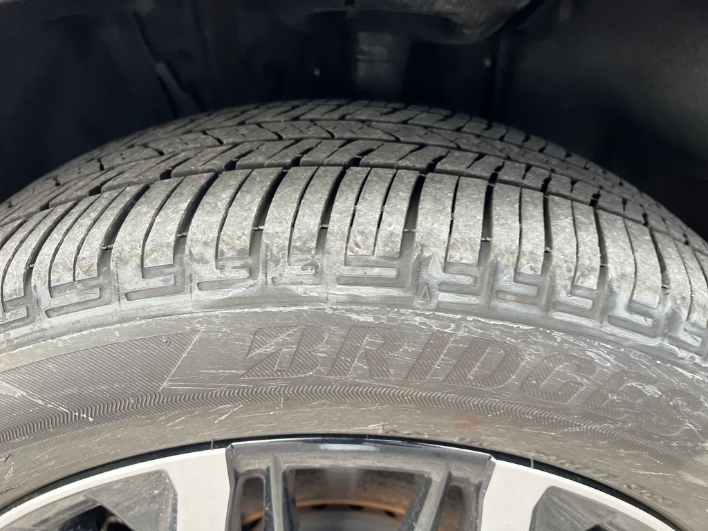 2025 Toyota Crown Signia XLE