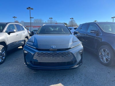 2025 Toyota Crown Signia XLE