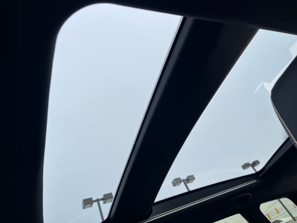 2025 Toyota Crown Signia Limited