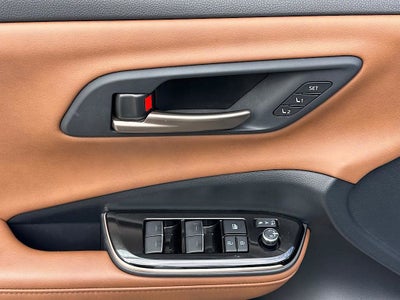 2025 Toyota Crown Signia Limited