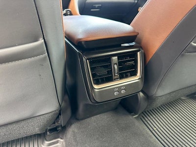 2025 Toyota Crown Signia Limited