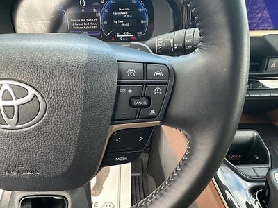 2025 Toyota Crown Signia Limited