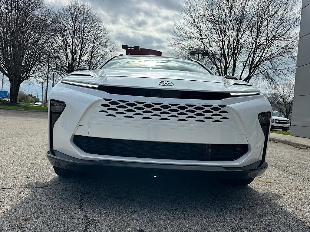 2025 Toyota Crown Signia Limited