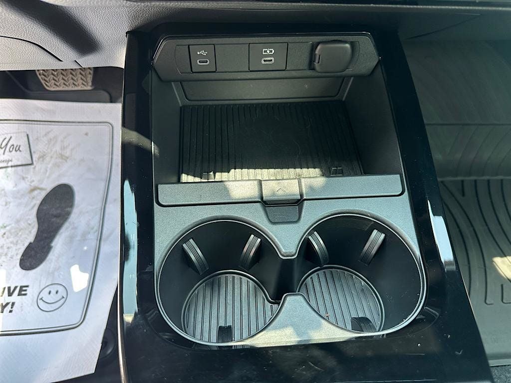 2024 Toyota Prius XLE