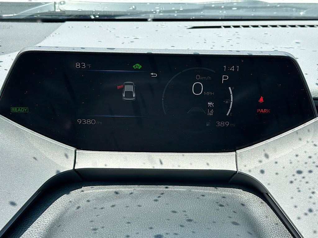 2024 Toyota Prius XLE