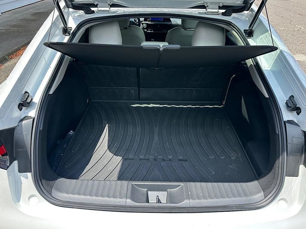 2024 Toyota Prius XLE