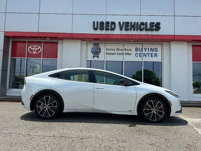 2024 Toyota Prius XLE