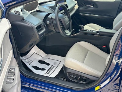 2023 Toyota Prius XLE