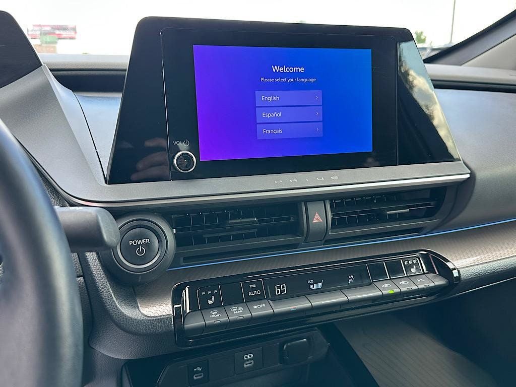 2023 Toyota Prius XLE