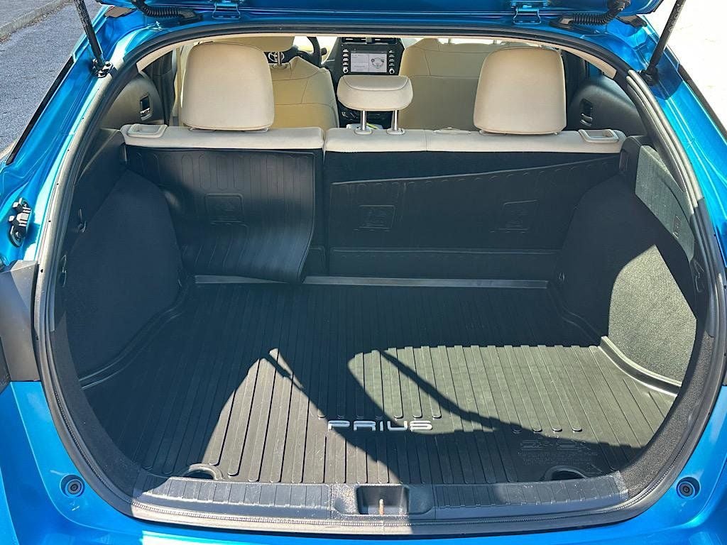 2020 Toyota Prius XLE AWD-e