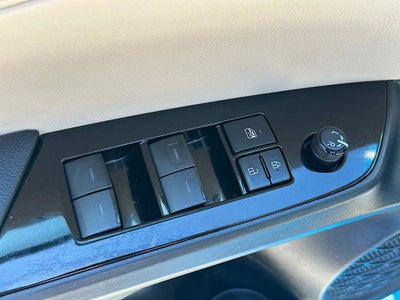 2020 Toyota Prius XLE AWD-e