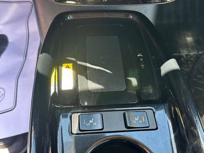 2020 Toyota Prius XLE AWD-e