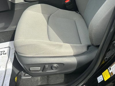 2024 Toyota Venza LE