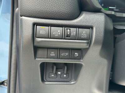 2025 Toyota Land Cruiser Base
