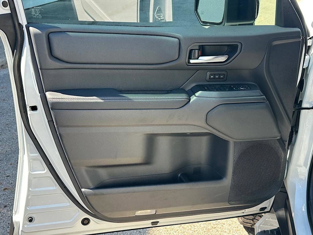 2025 Toyota Land Cruiser Base