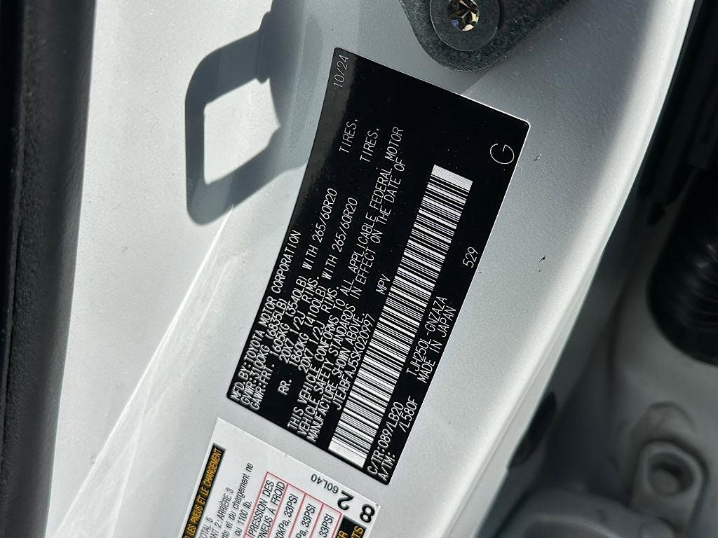 2025 Toyota Land Cruiser Base