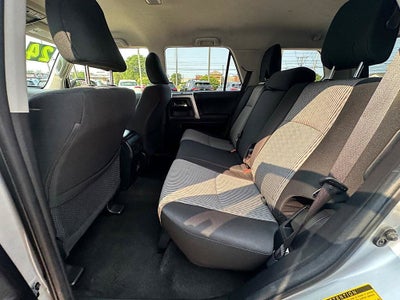 2024 Toyota 4Runner SR5