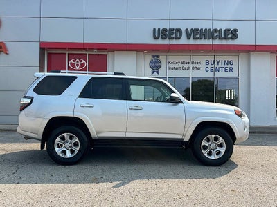 2024 Toyota 4Runner SR5