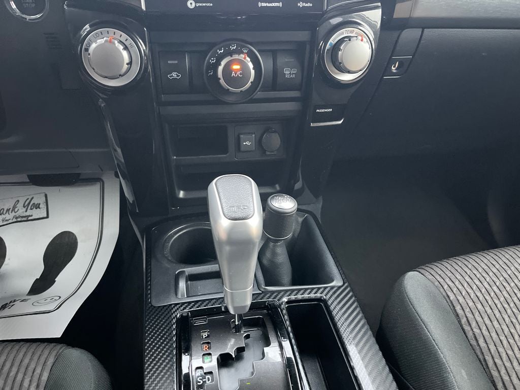 2024 Toyota 4Runner TRD Off-Road