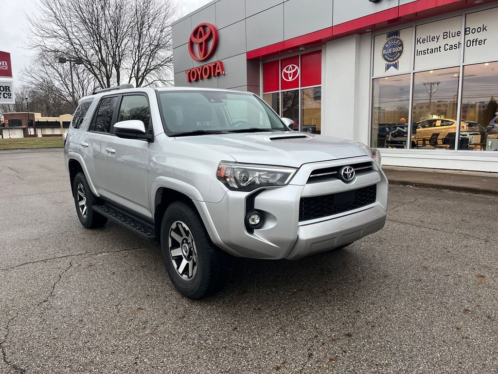 2024 Toyota 4Runner TRD Off-Road