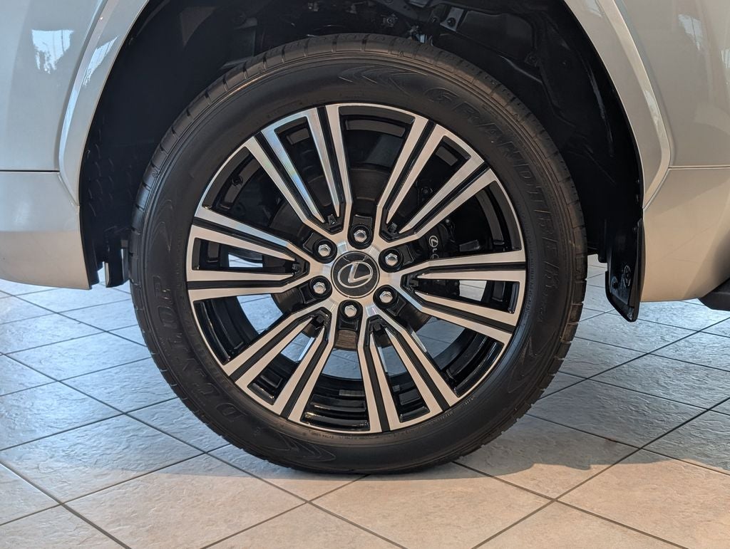 2024 Lexus LX 600 Luxury