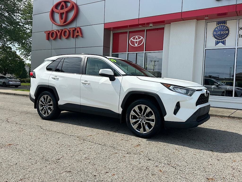 2019 Toyota RAV4 XLE Premium