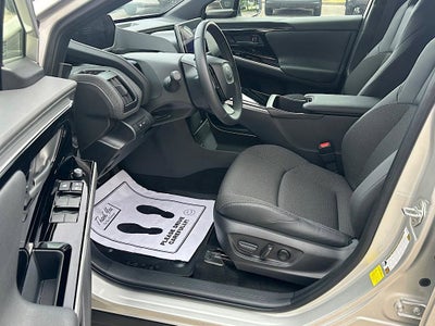 2024 Toyota bZ4X XLE