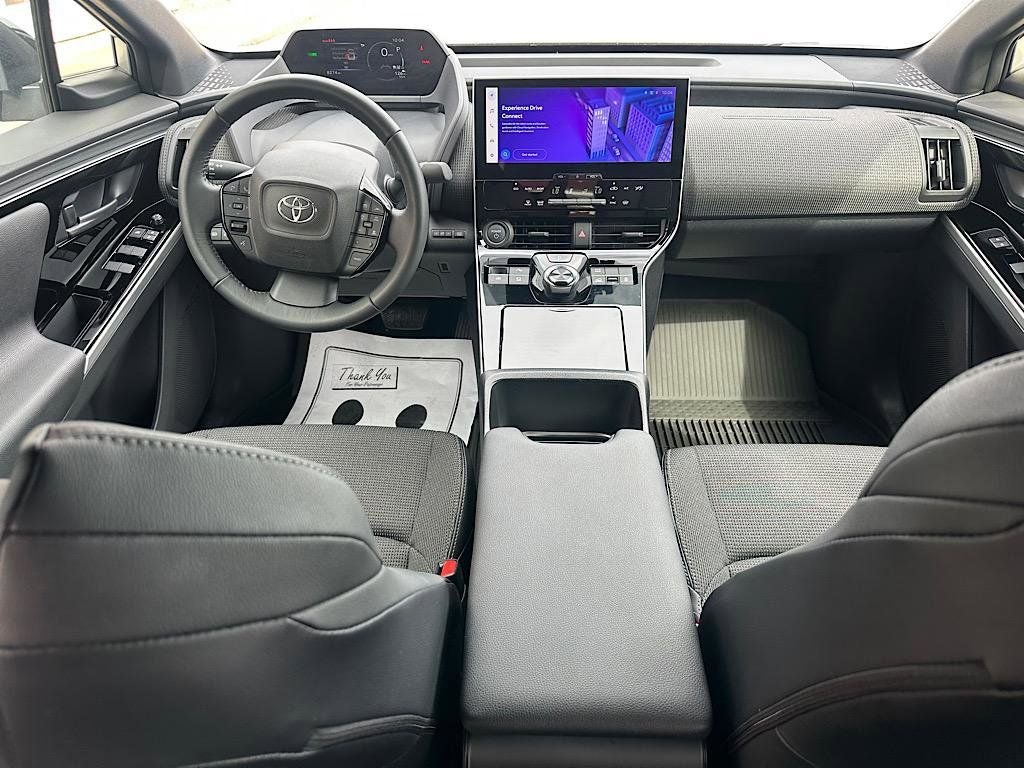 2024 Toyota bZ4X XLE