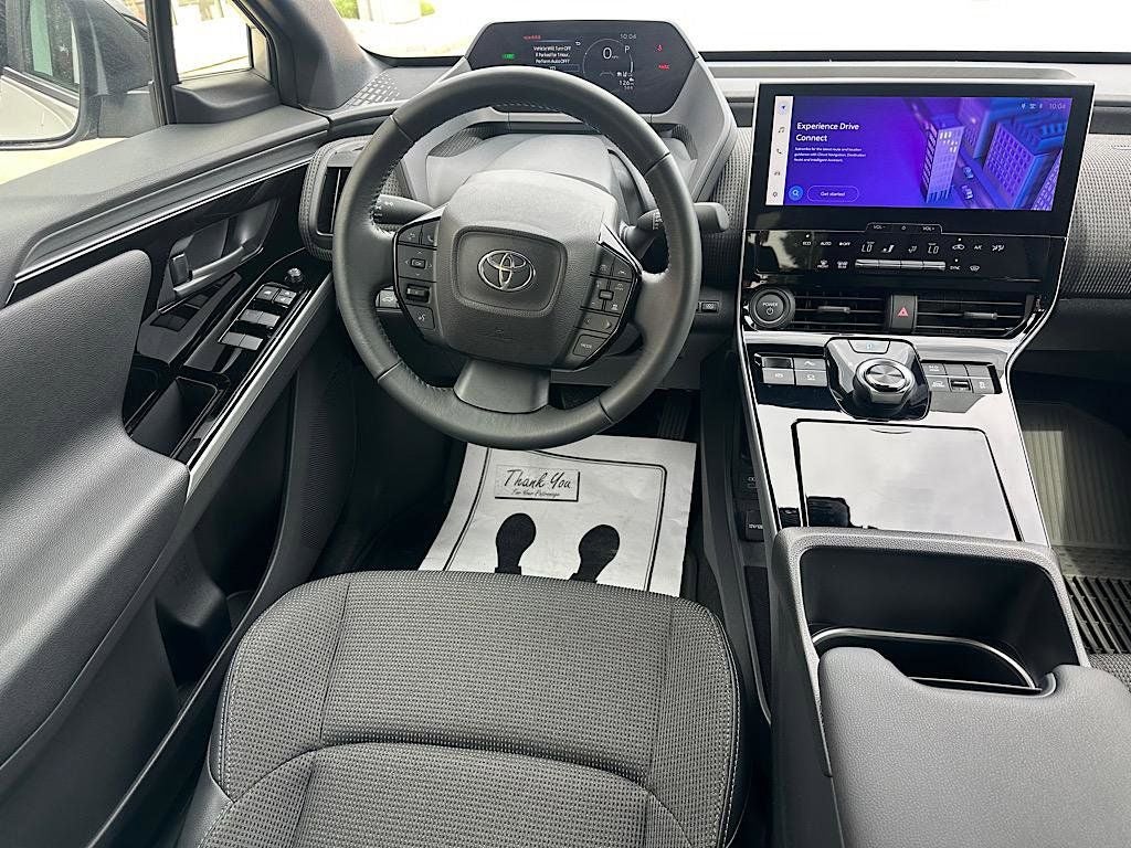 2024 Toyota bZ4X XLE